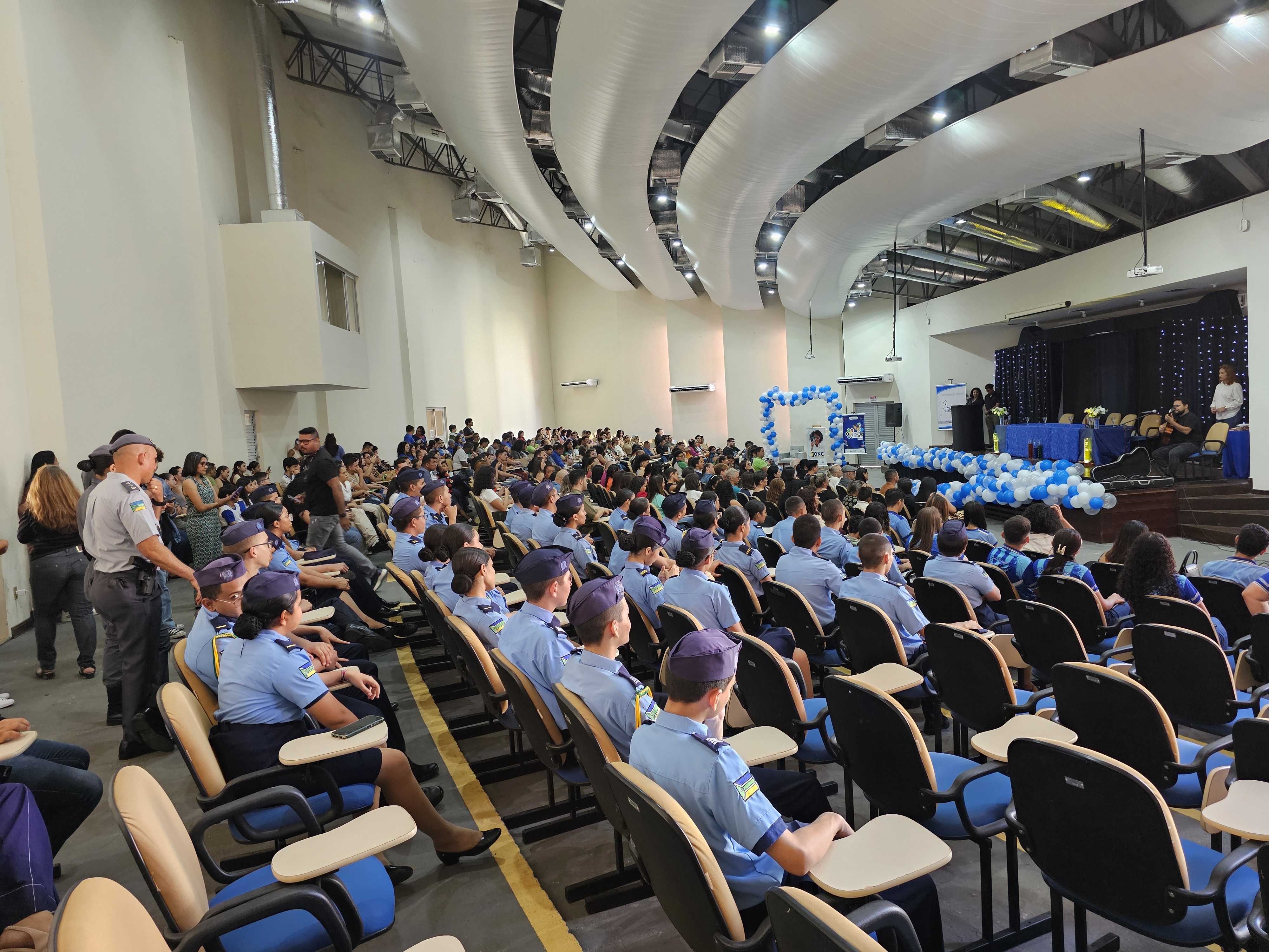 SOLENIDADE DE ENTREGA DE MEDALHAS - OAPQ 2025